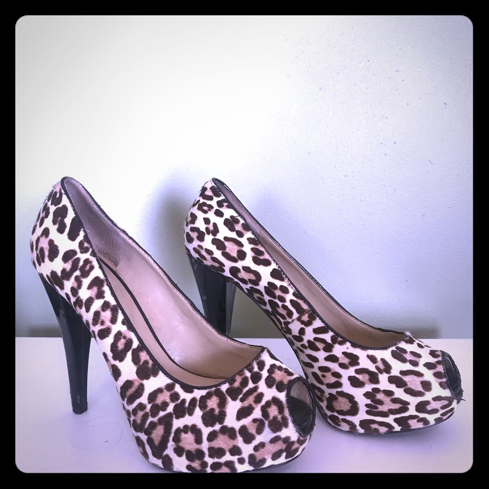 Nine West Cheetah print heels